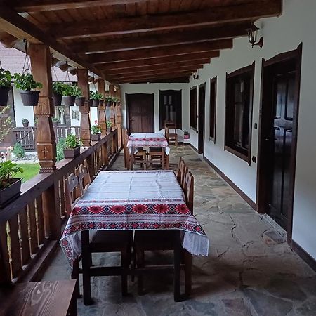 Casuta Din Valea Regilor Villa Gradistea de Munte Esterno foto