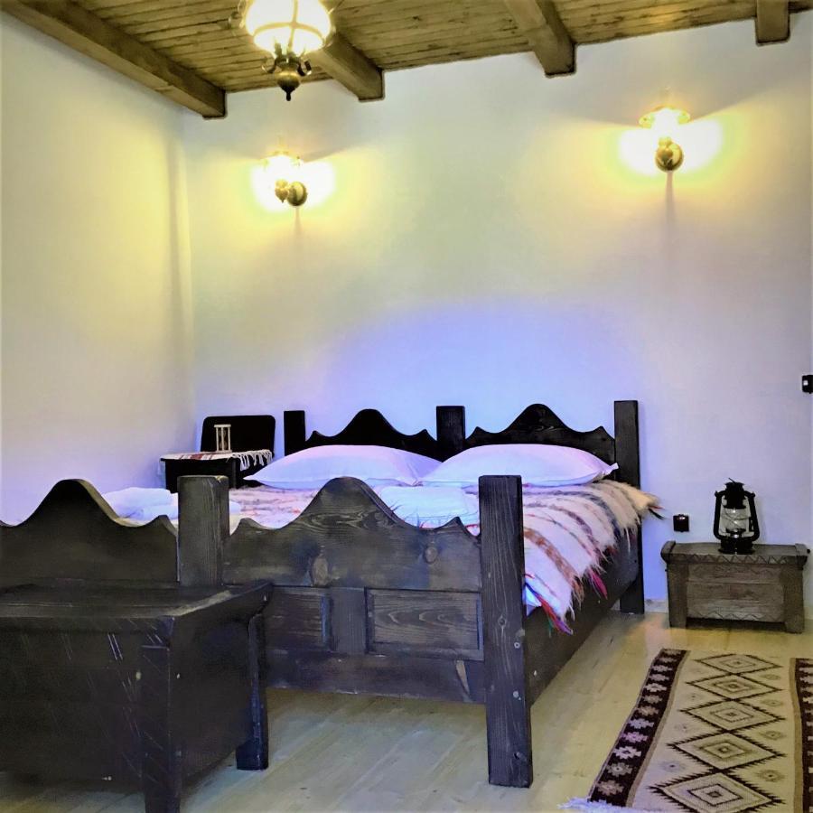 Casuta Din Valea Regilor Villa Gradistea de Munte Esterno foto