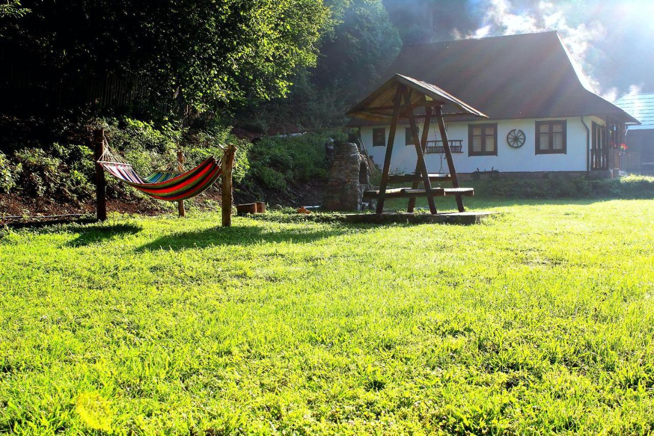 Casuta Din Valea Regilor Villa Gradistea de Munte Esterno foto