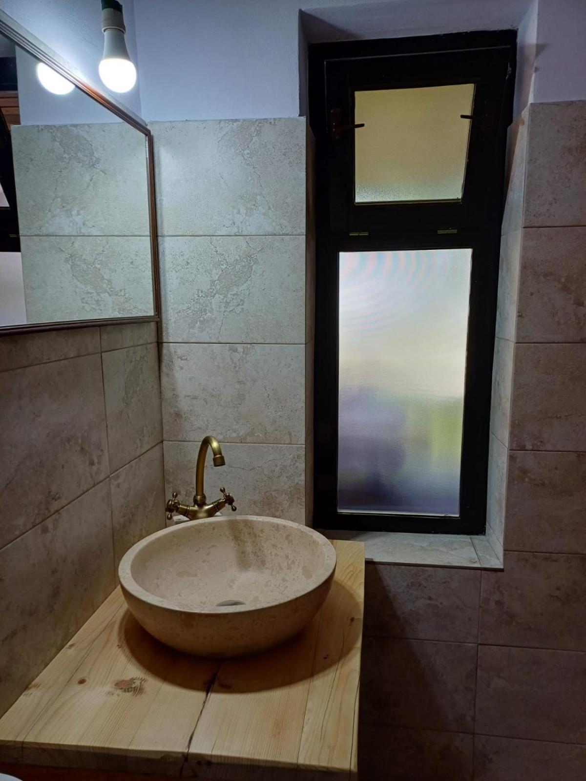 Casuta Din Valea Regilor Villa Gradistea de Munte Esterno foto